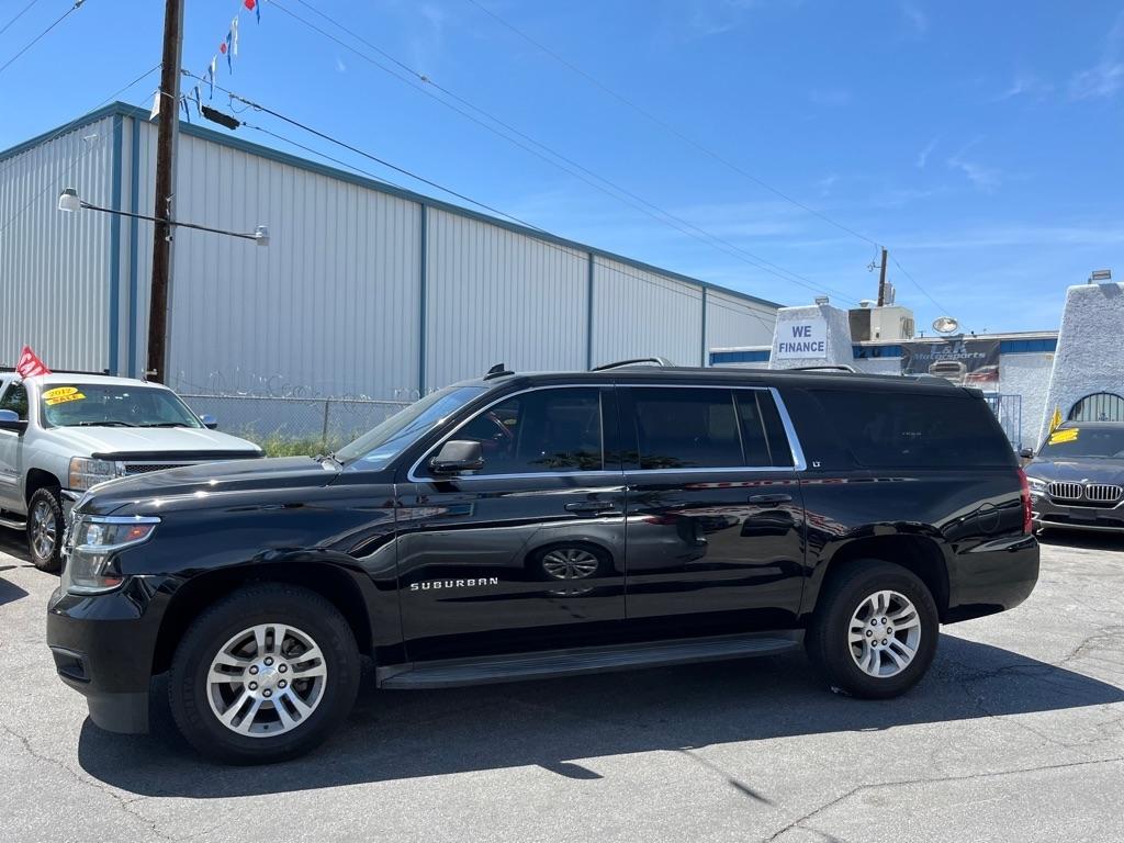 Chevrolet Suburban LT 2WD 2015