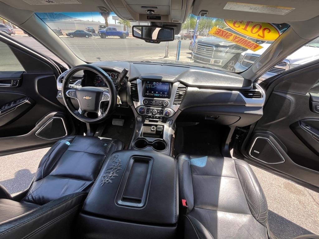 Chevrolet Suburban LT 2WD 2015