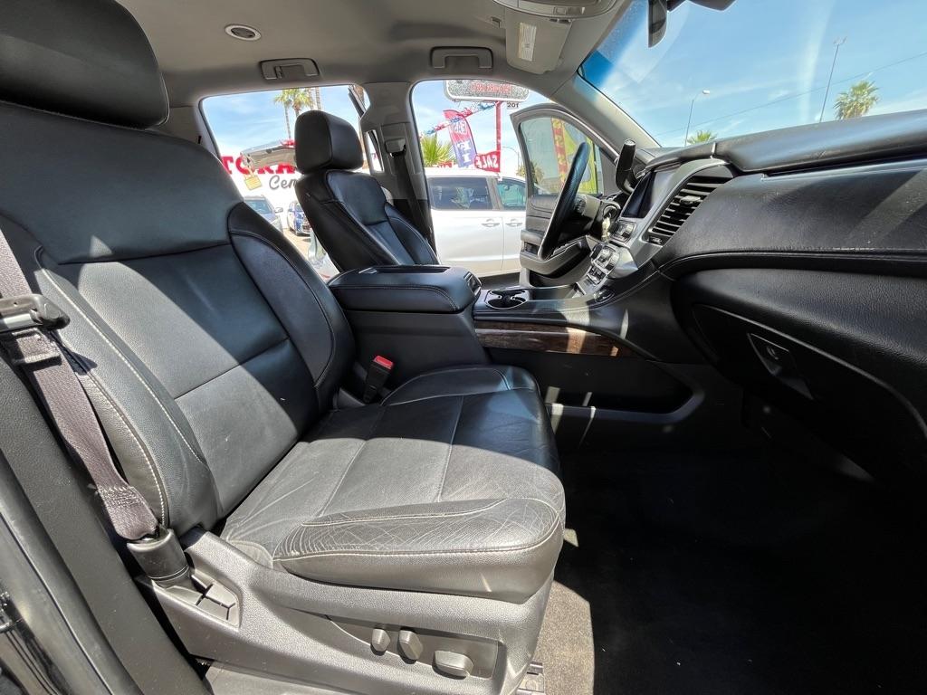 Chevrolet Suburban LT 2WD 2015