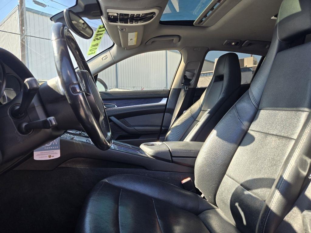 Porsche Panamera S 2010