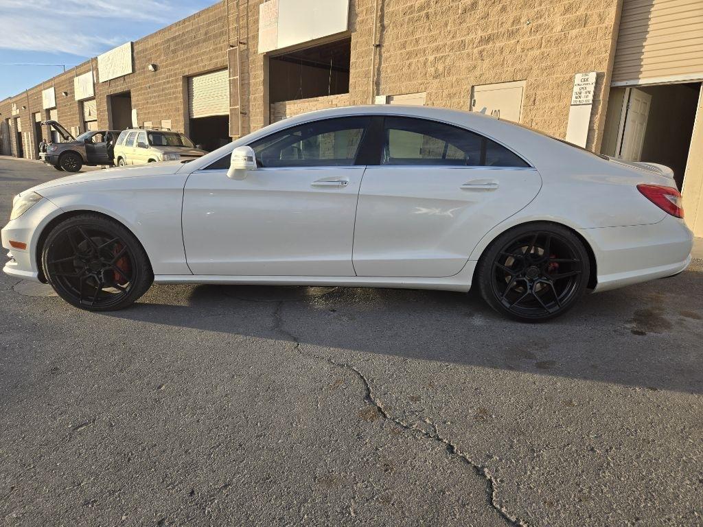 Mercedes-Benz CLS-Class CLS550 4MATIC 2014