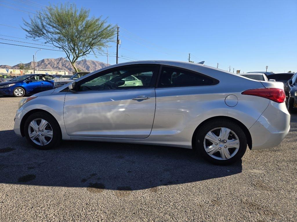 Hyundai Elantra GS Coupe A/T 2013