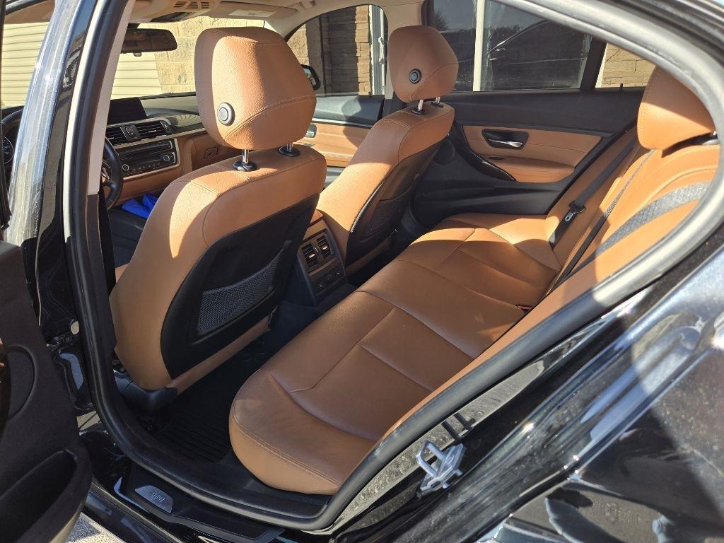 BMW 3-Series 328i xDrive Sedan 2014
