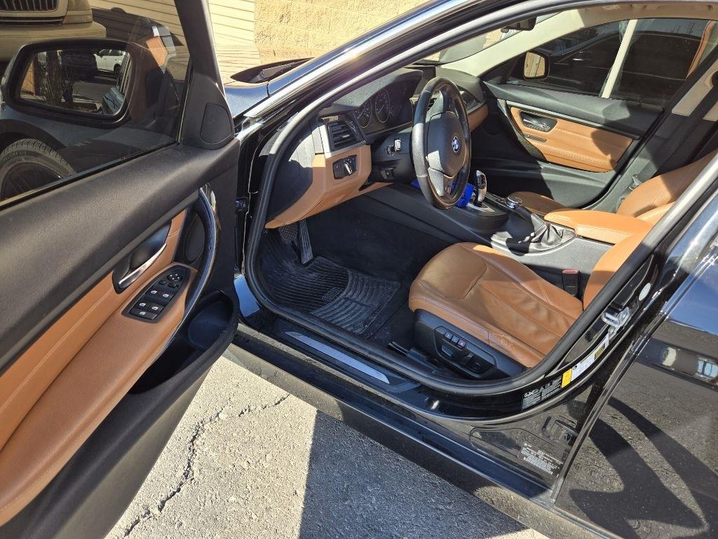 BMW 3-Series 328i xDrive Sedan 2014