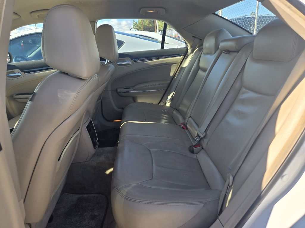 Chrysler 300 RWD 2014