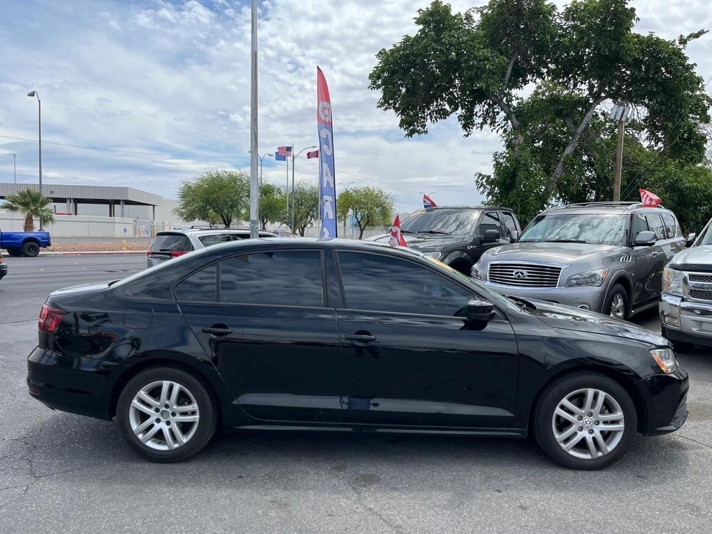 Volkswagen Jetta 1.4T S 6A 2018