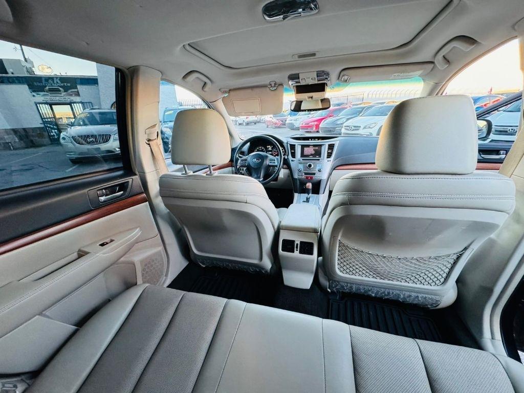 Subaru Outback 2.5i Limited 2013