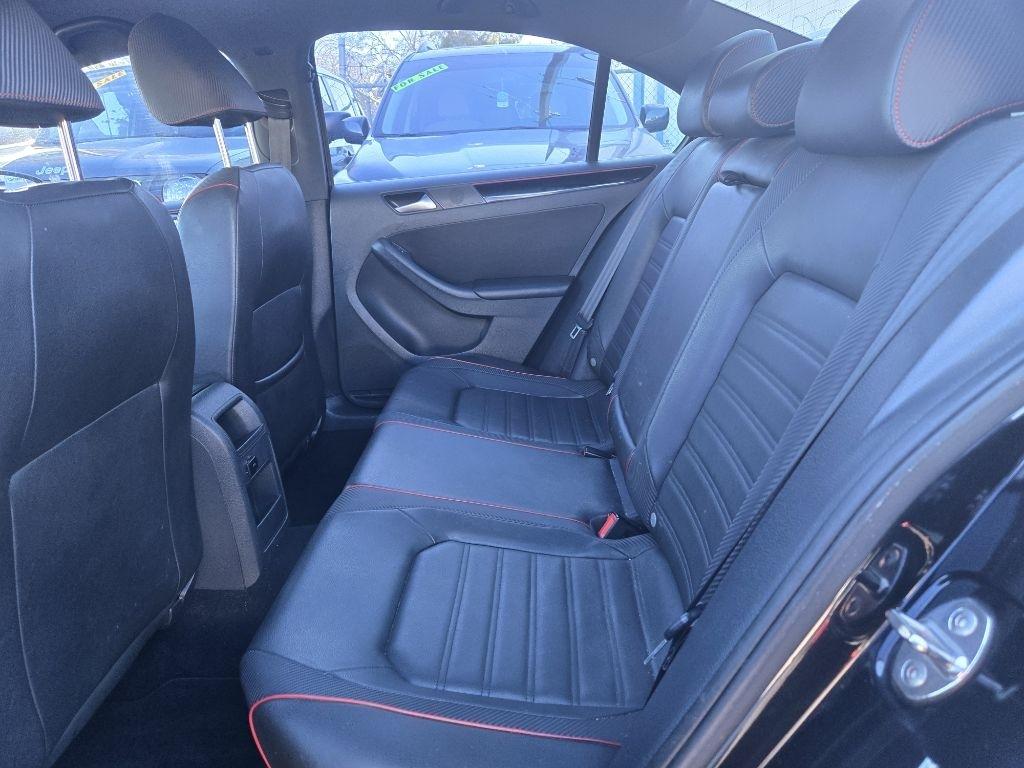 Volkswagen Jetta GLI SE 6A 2015