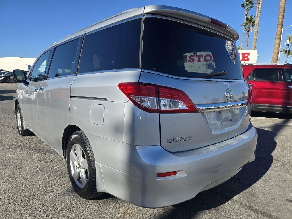 Nissan Quest S 2015