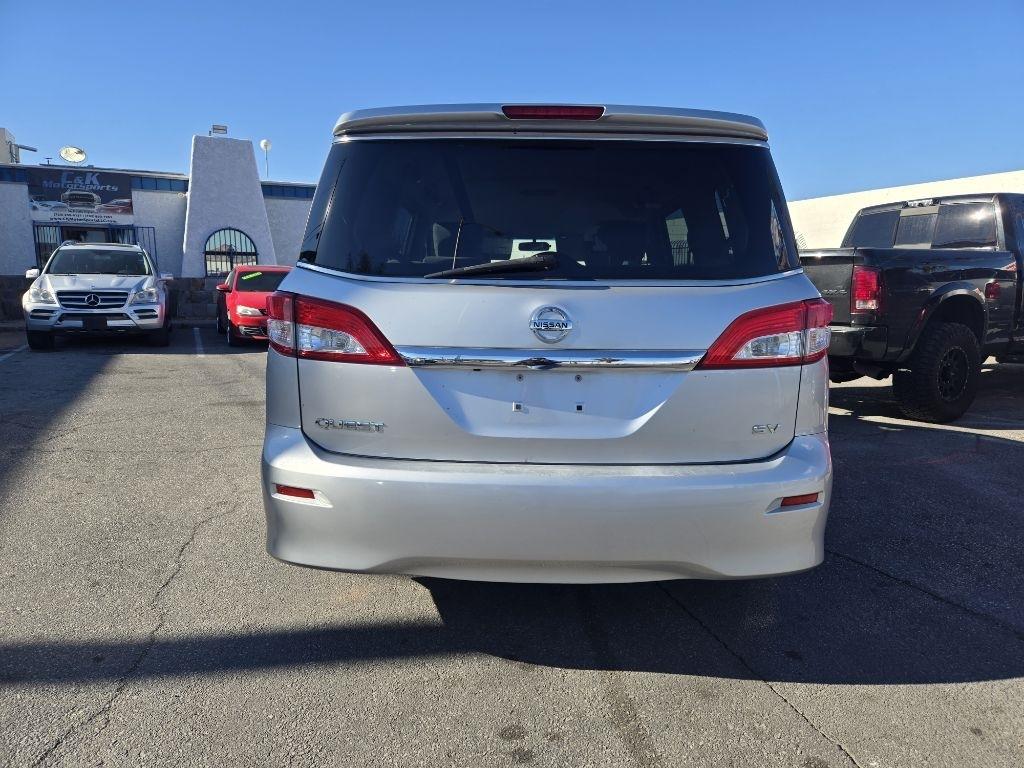 Nissan Quest S 2015