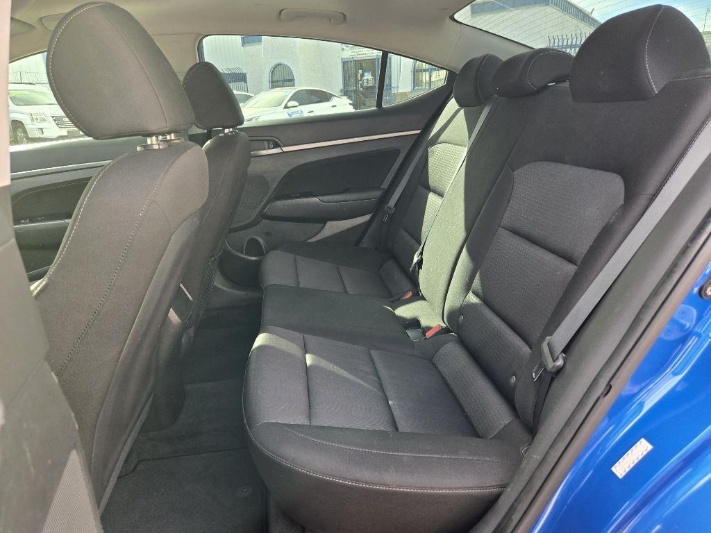 Hyundai Elantra Value Edition 6A 2017