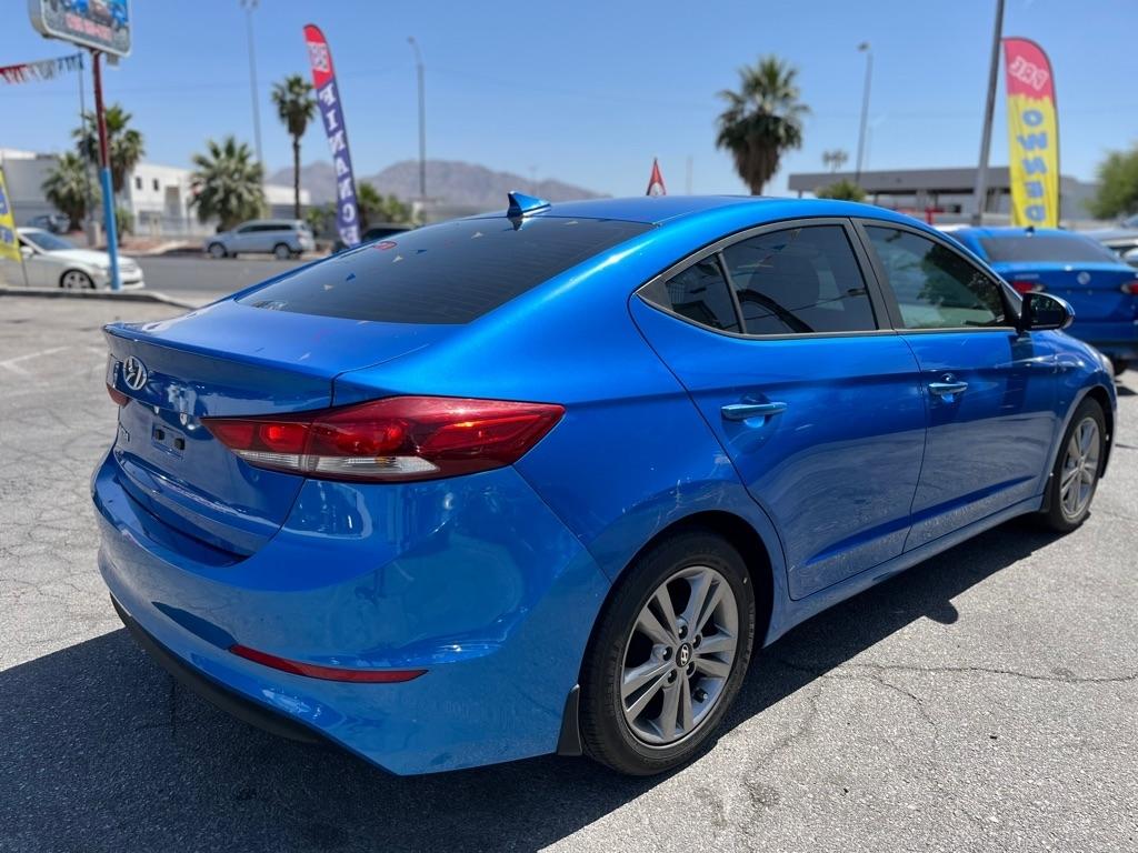 Hyundai Elantra Value Edition 6A 2017