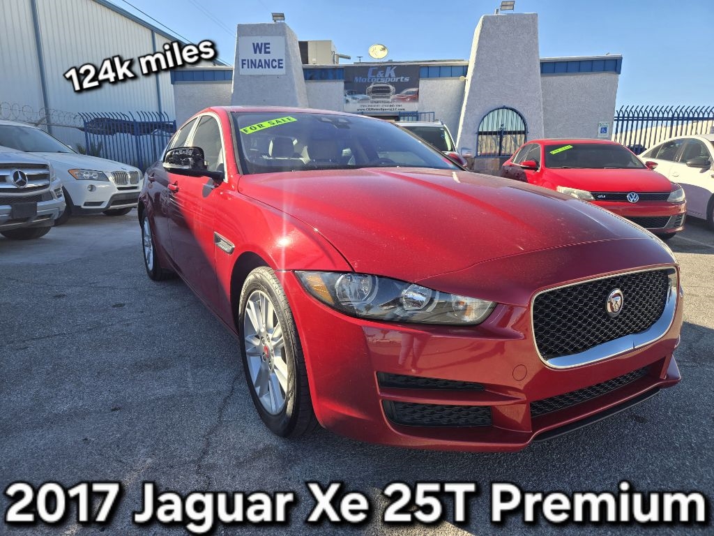 2017 Jaguar XE 25t Premium