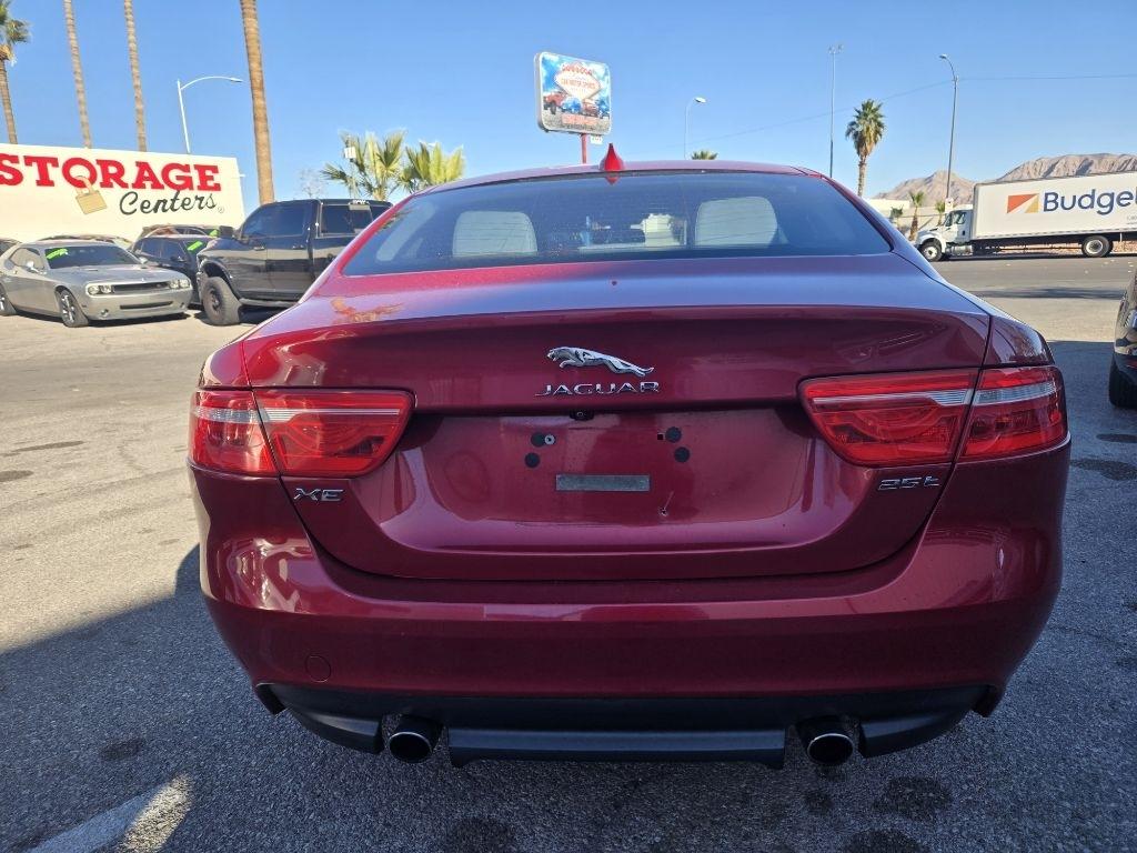 Jaguar XE 25t Premium 2017