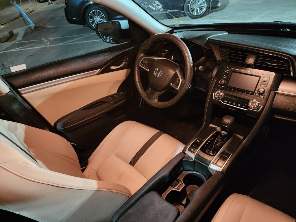 Honda Civic LX Sedan CVT 2017