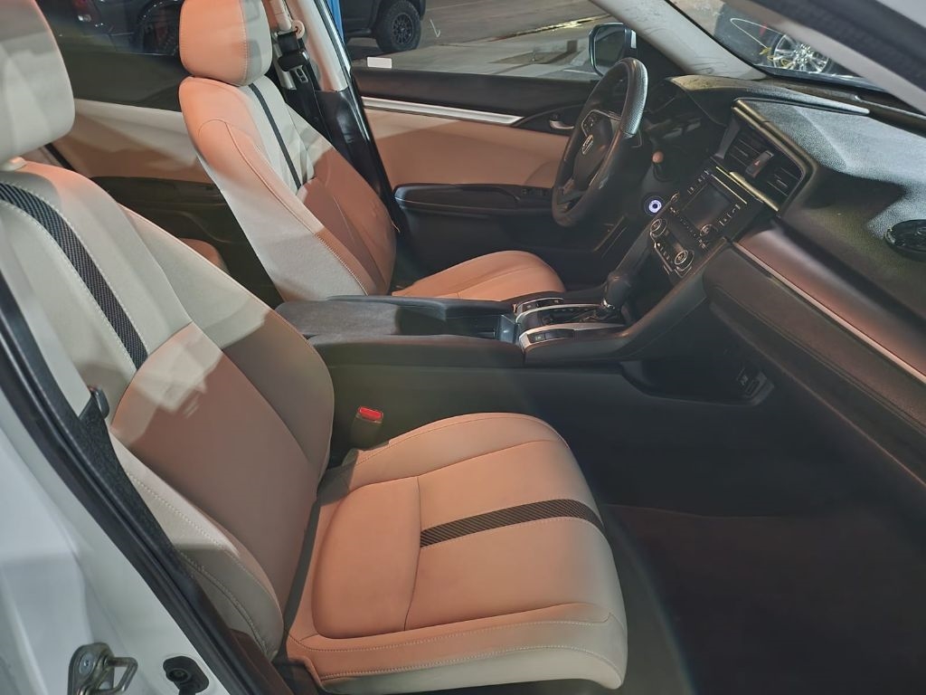 Honda Civic LX Sedan CVT 2017