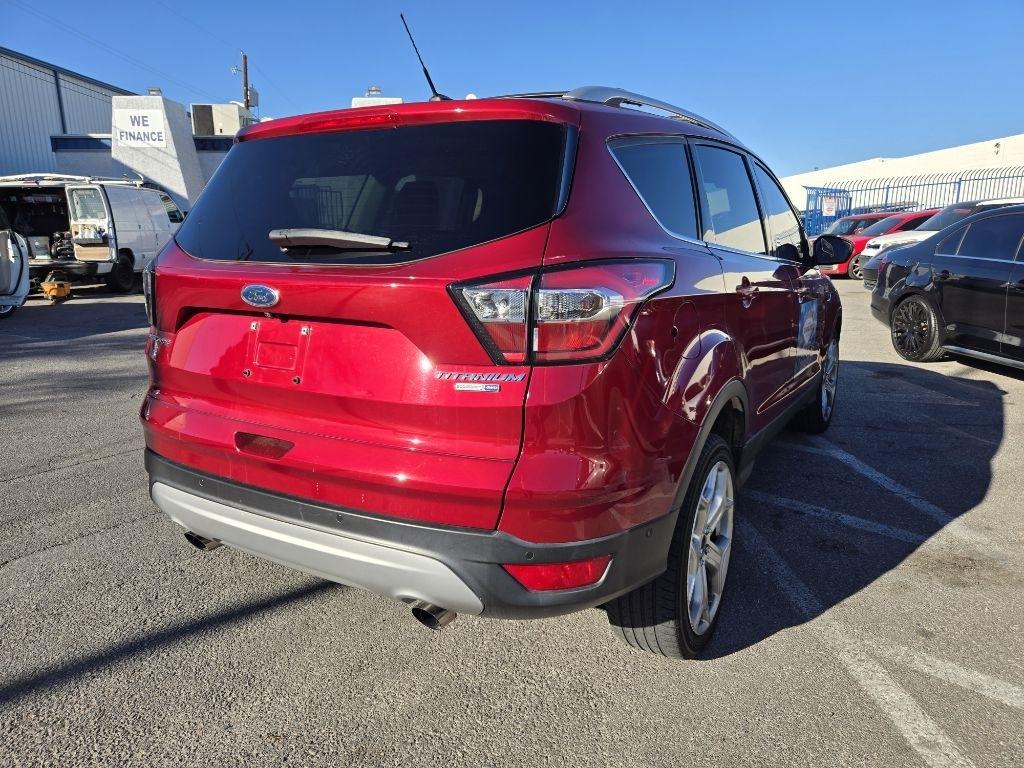 Ford Escape Titanium 4WD 2017