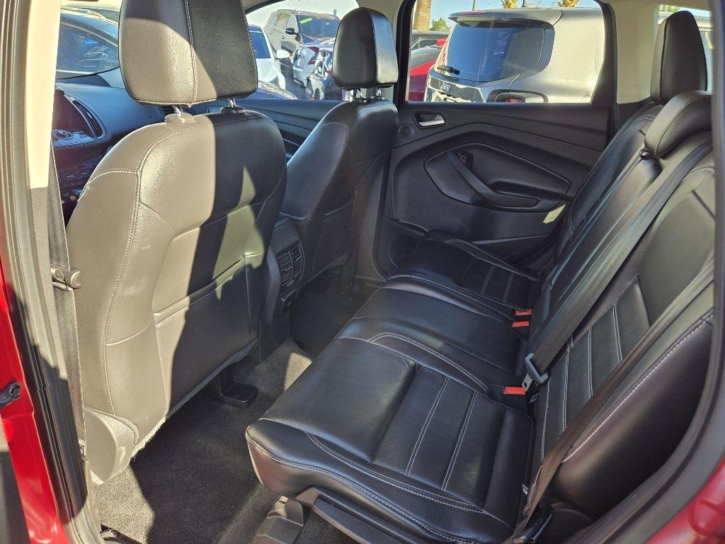 Ford Escape Titanium 4WD 2017