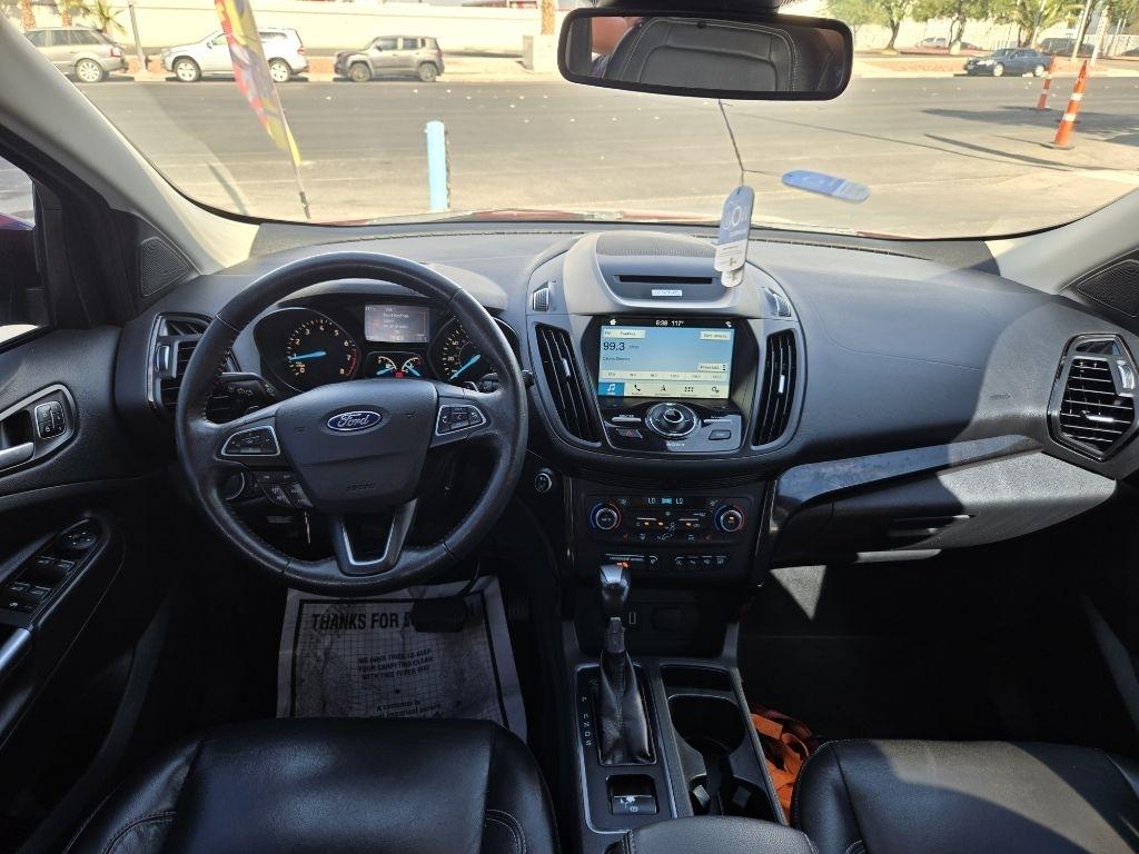 Ford Escape Titanium 4WD 2017