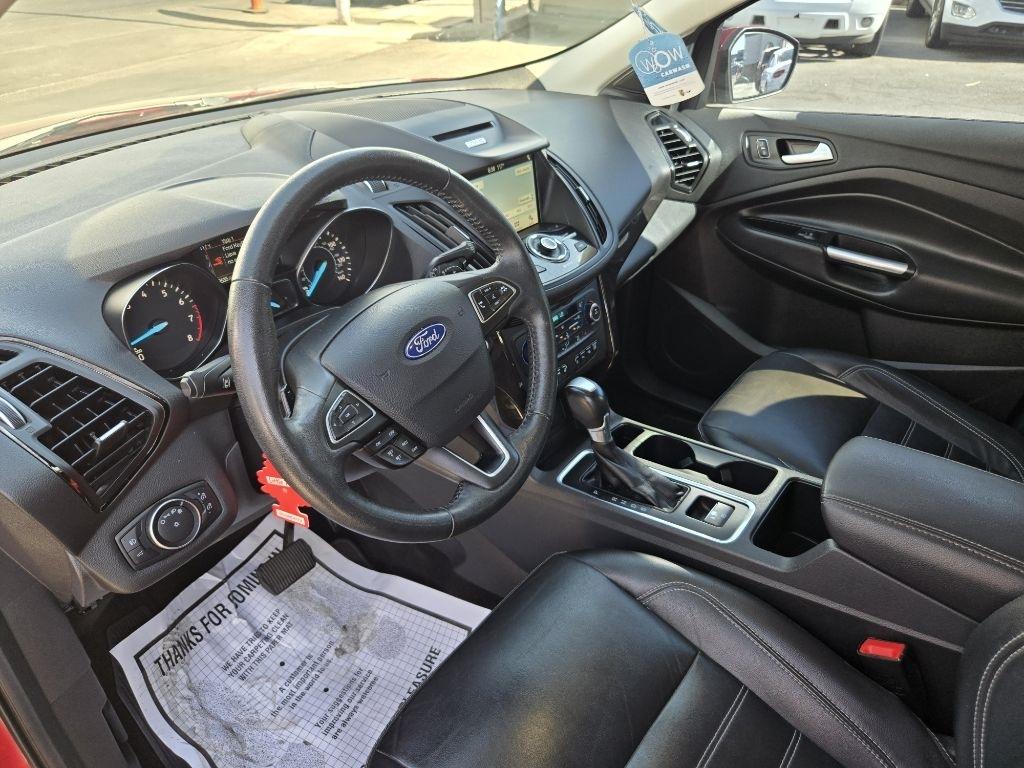 Ford Escape Titanium 4WD 2017