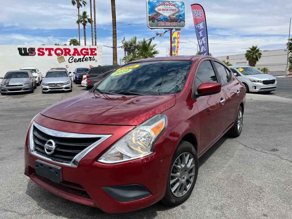 Nissan Versa 1.6 S 5M 2019