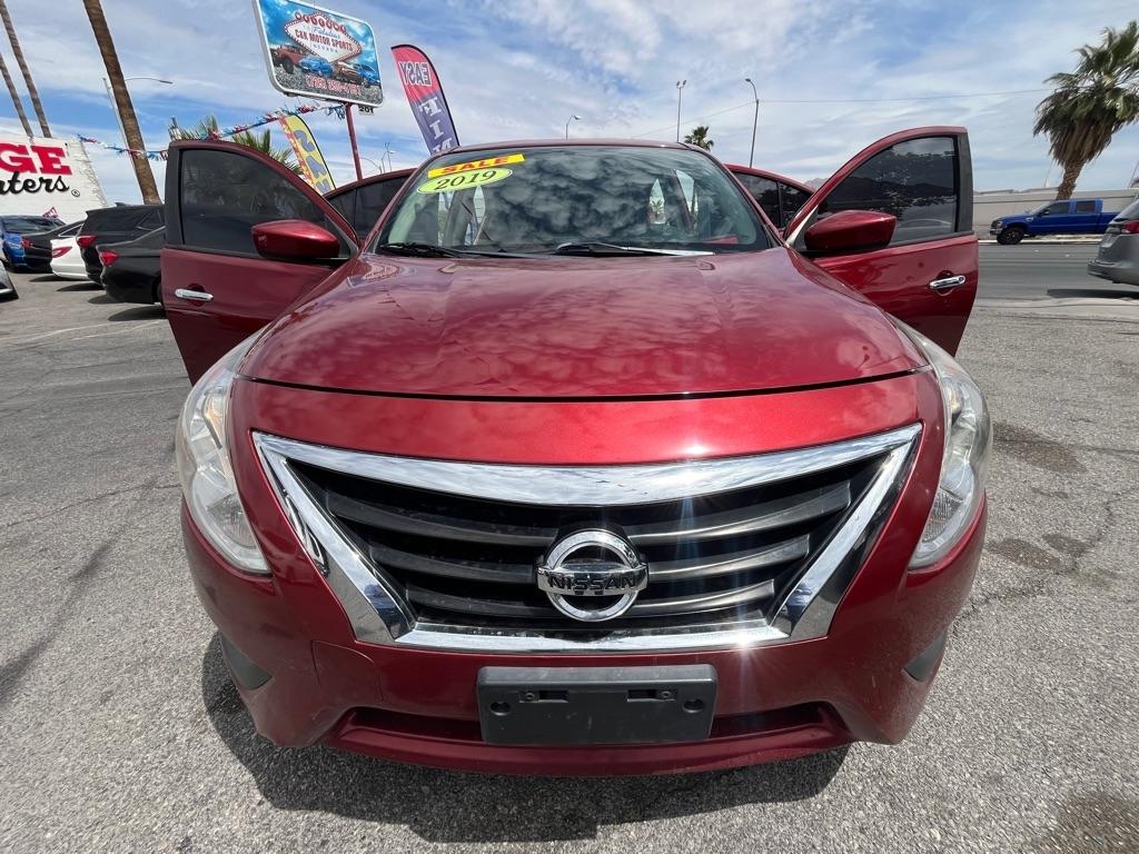 Nissan Versa 1.6 S 5M 2019