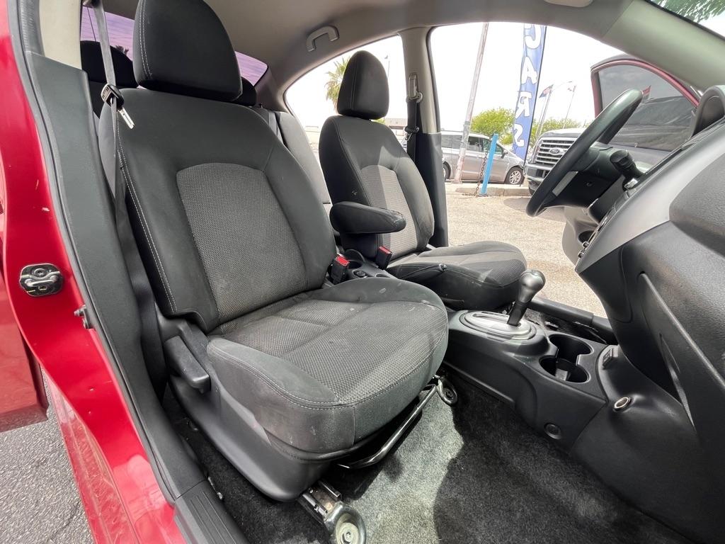 Nissan Versa 1.6 S 5M 2019