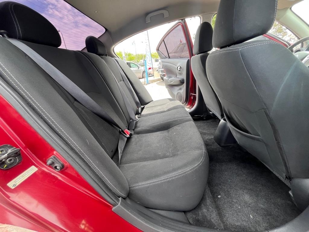 Nissan Versa 1.6 S 5M 2019