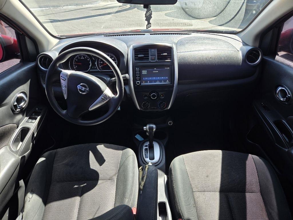 Nissan Versa 1.6 S 5M 2019