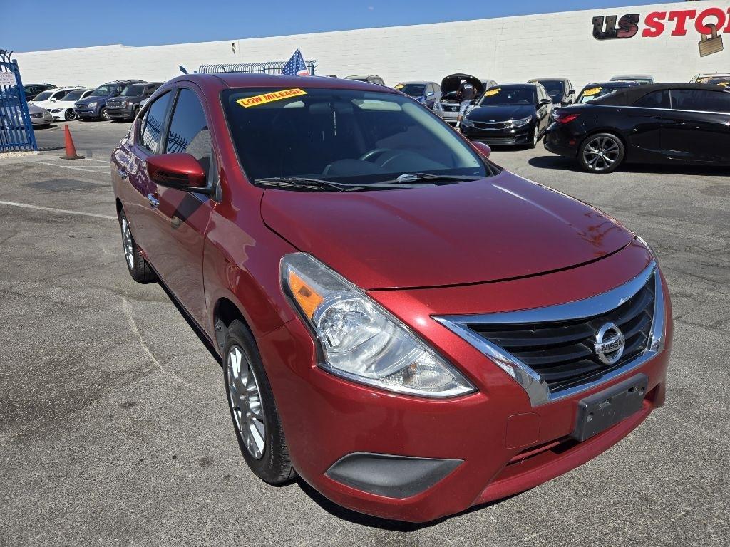 Nissan Versa 1.6 S 5M 2019