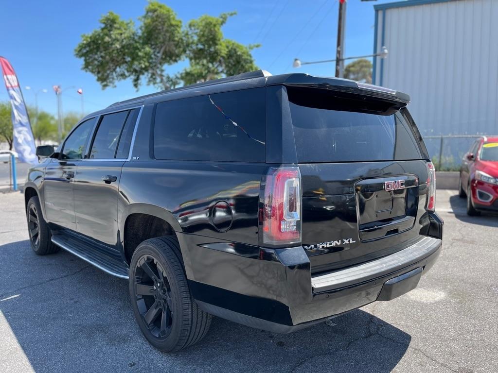 GMC Yukon XL SLT 2WD 2019