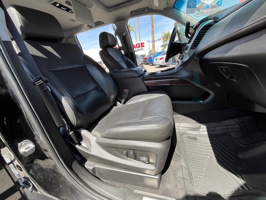GMC Yukon XL SLT 2WD 2019