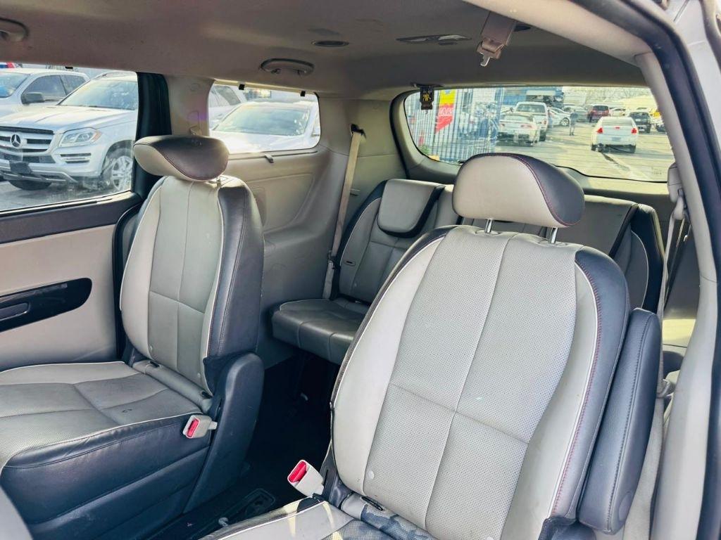 Kia Sedona EX 2016