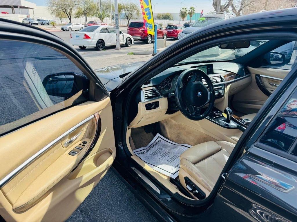 BMW 3-Series 328i xDrive Sedan 2016