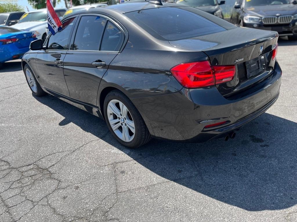 BMW 3-Series 328i xDrive Sedan 2016