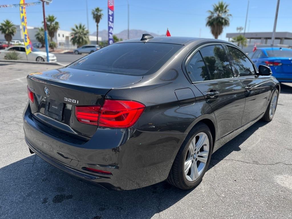 BMW 3-Series 328i xDrive Sedan 2016