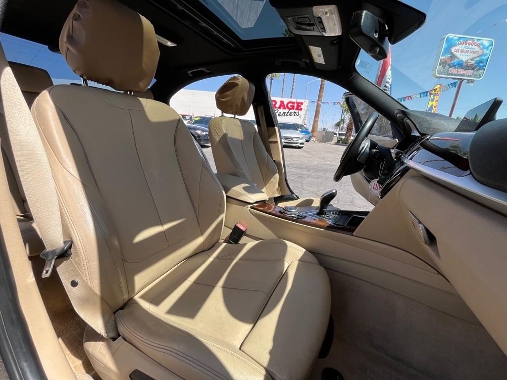 BMW 3-Series 328i xDrive Sedan 2016