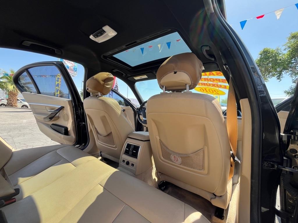 BMW 3-Series 328i xDrive Sedan 2016