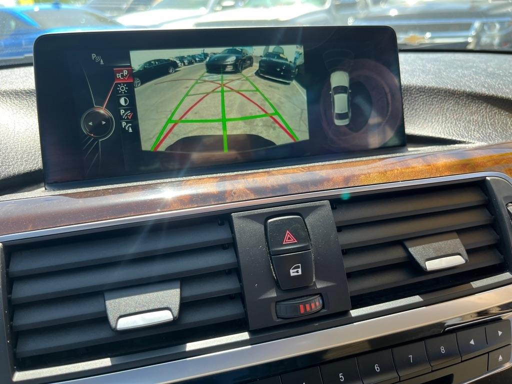 BMW 3-Series 328i xDrive Sedan 2016