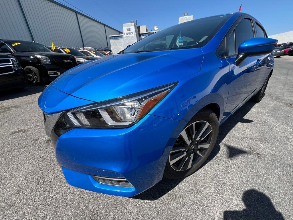 Nissan Versa SV 2021