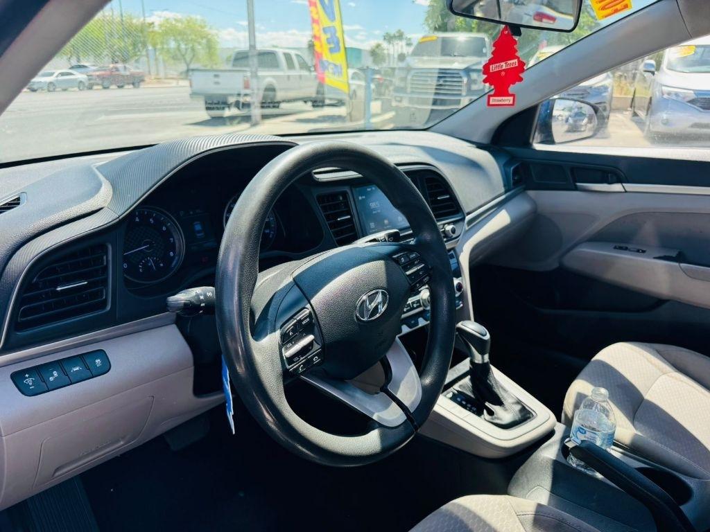 Hyundai Elantra Limited 2020