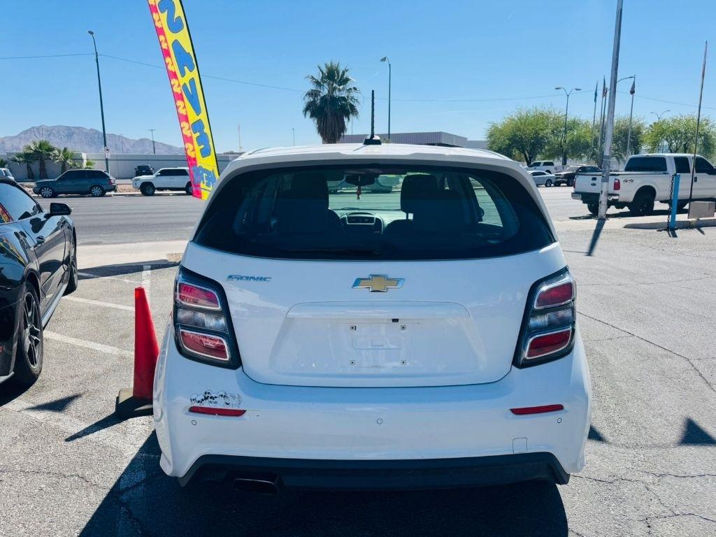 Chevrolet Sonic FL Auto Hatchback 2020