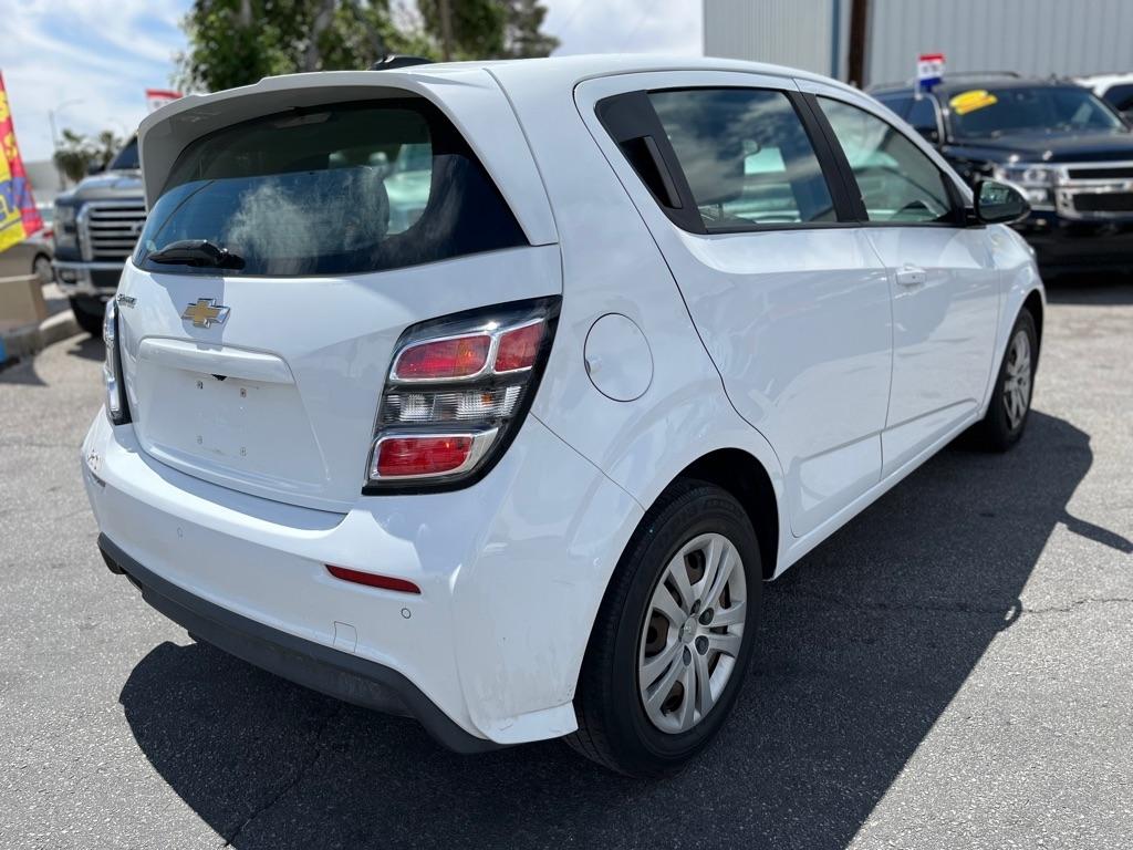 Chevrolet Sonic FL Auto Hatchback 2020