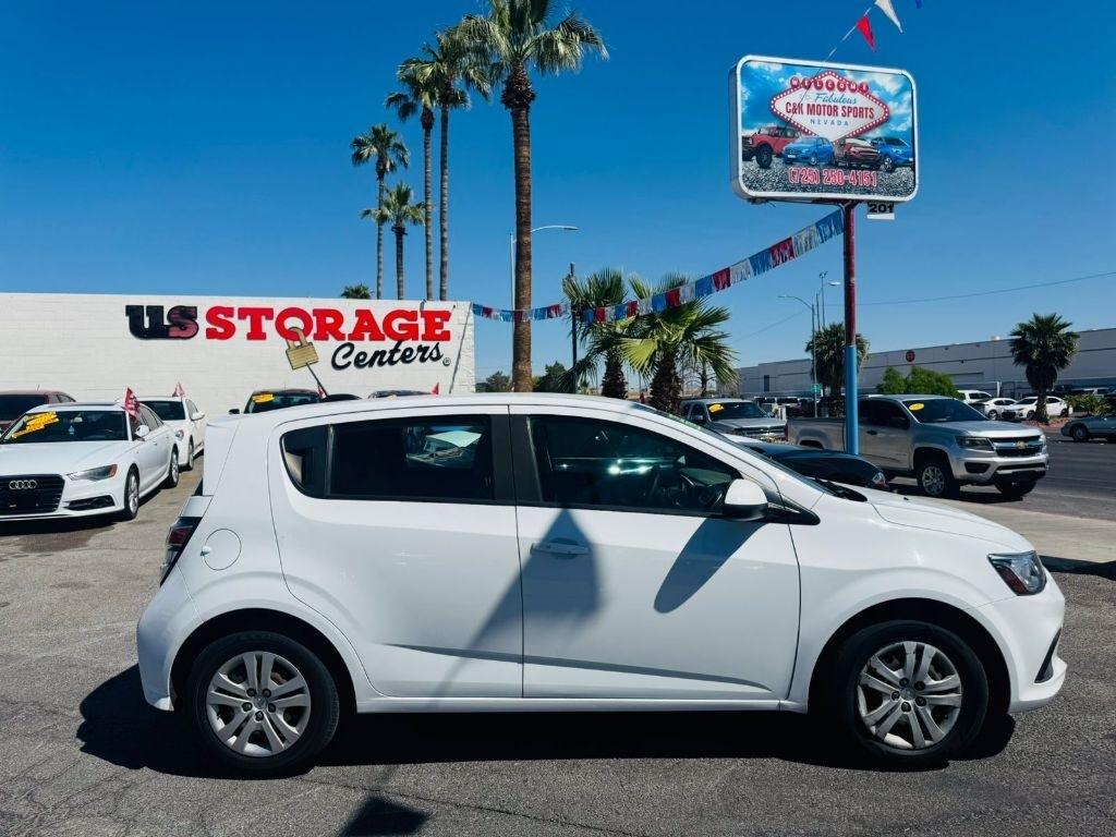 2020 Chevrolet Sonic FL Auto Hatchback