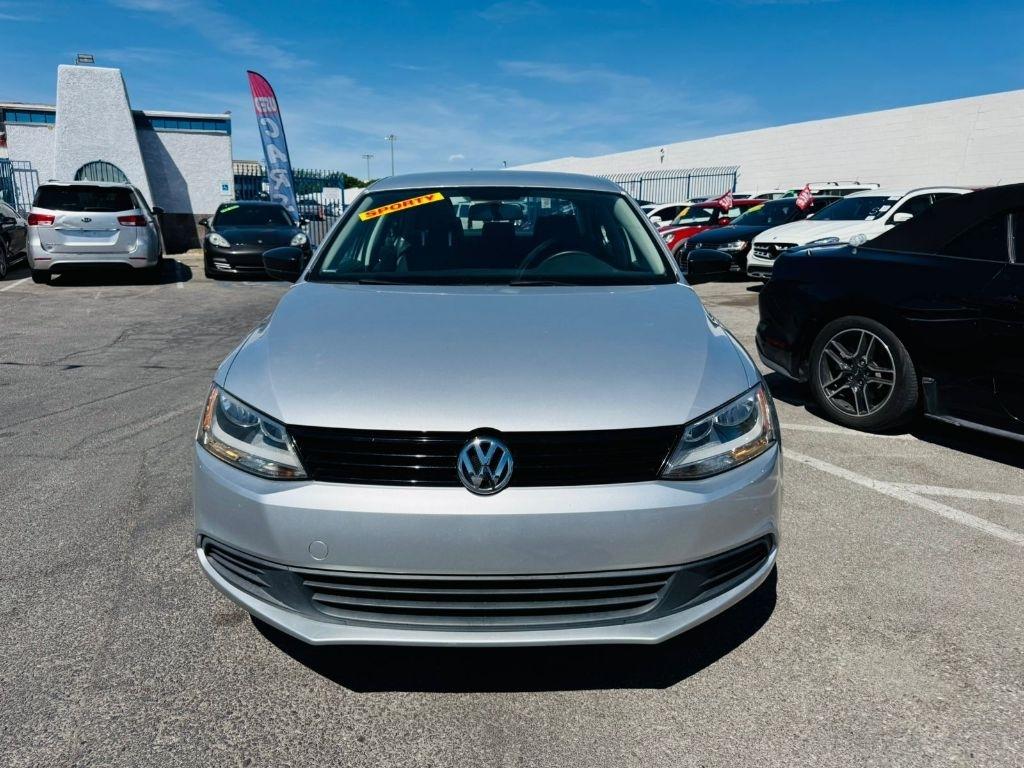 Volkswagen Jetta S 2014