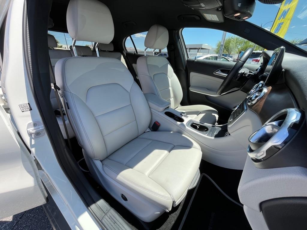 Mercedes-Benz GLA-Class GLA250 2018