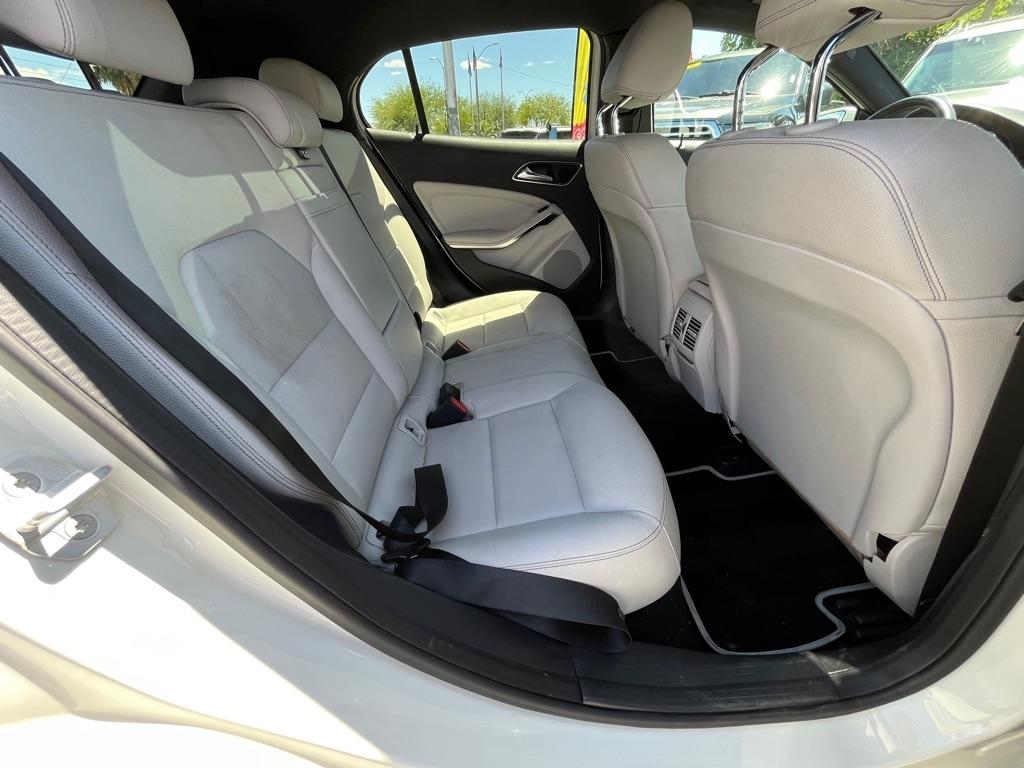 Mercedes-Benz GLA-Class GLA250 2018