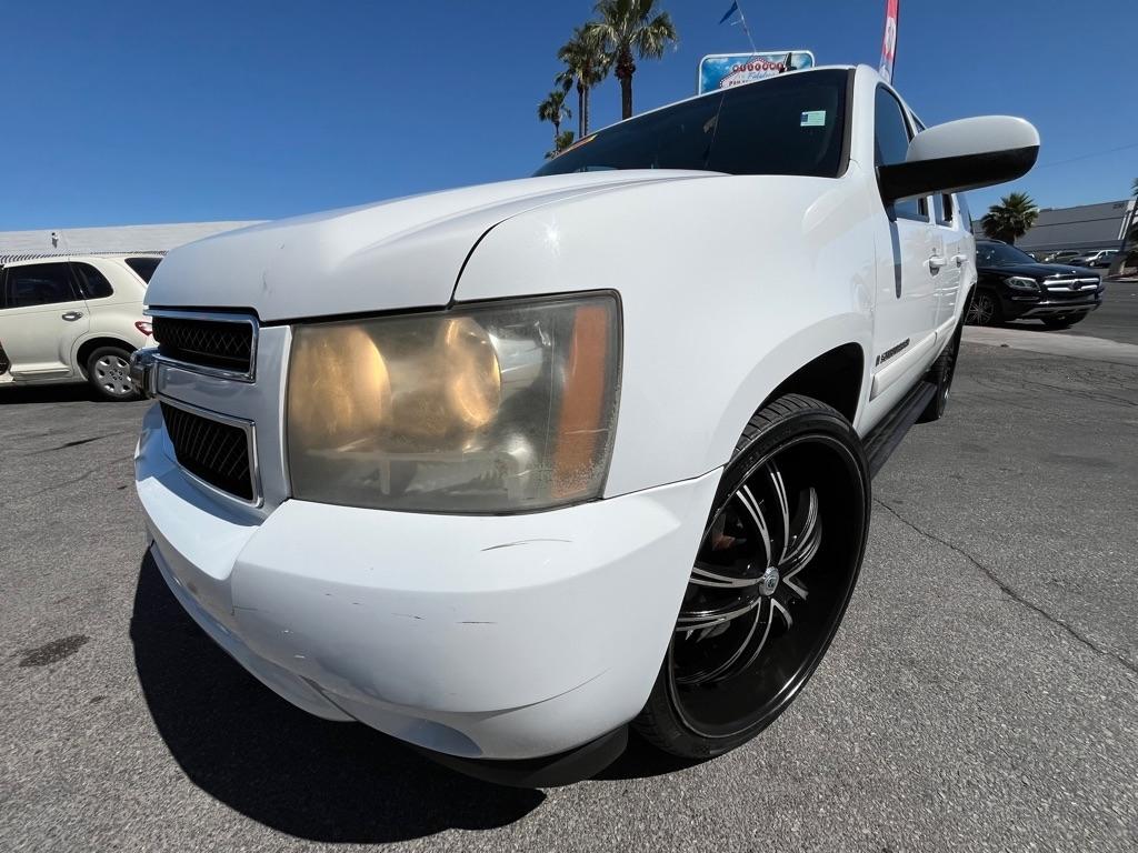 Chevrolet Suburban LS 1500 2WD 2008