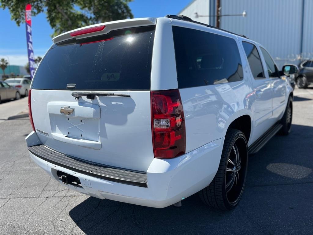 Chevrolet Suburban LS 1500 2WD 2008