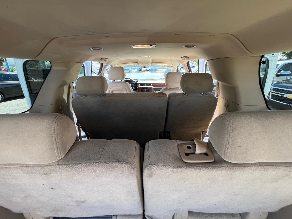 Chevrolet Suburban LS 1500 2WD 2008